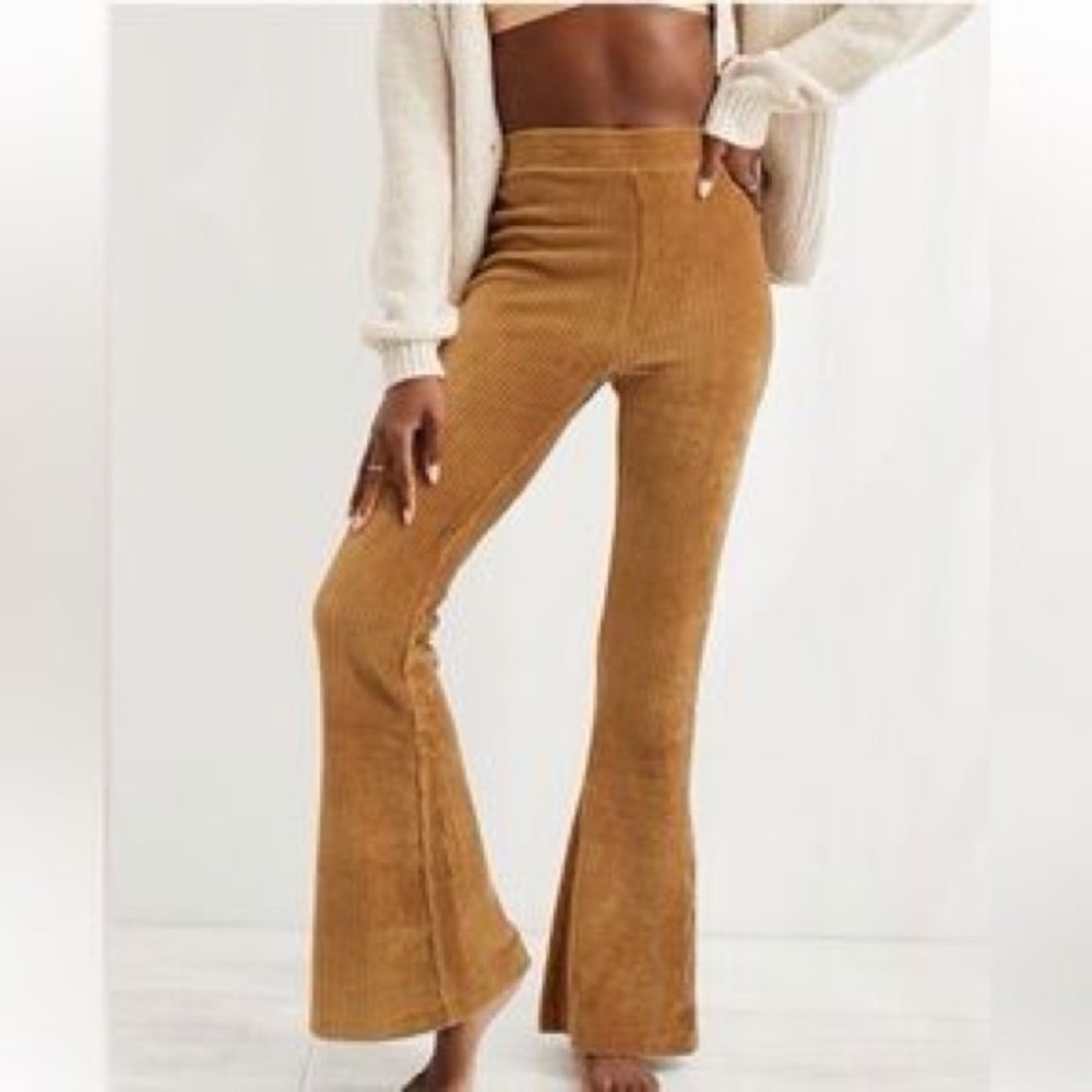 Aerie Groove-On Velour High Waisted Flare Pants